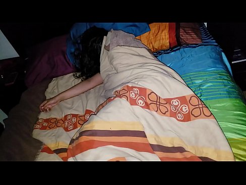 ❤️ UStepson ethuka umama wakhe omncinci ngoxa elele. Amanyala kwi-xh.sexygirlspics.ru ❌️